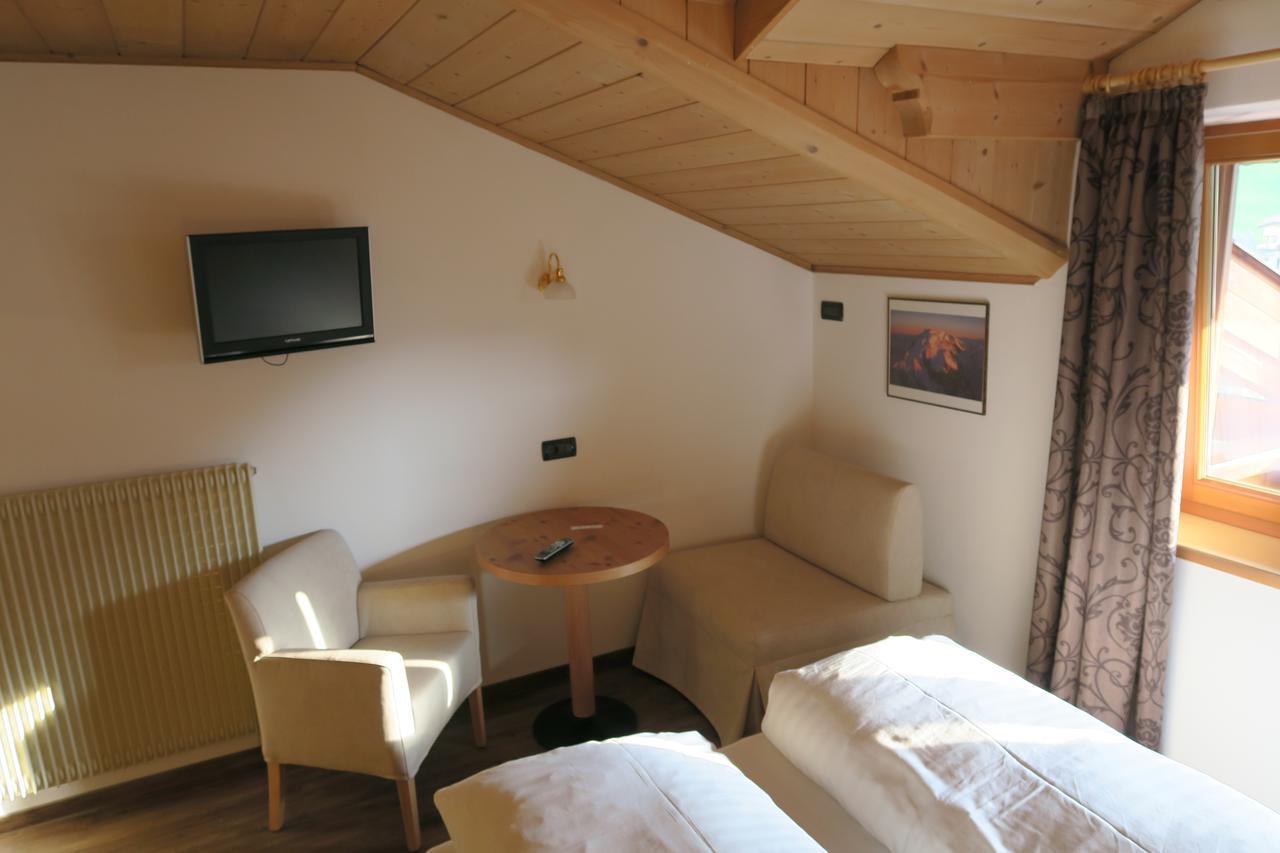 Aparthotel Garni Salegg Ortisei Exteriér fotografie